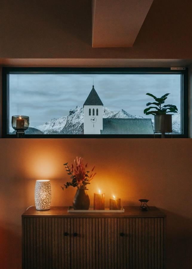 Lofoten Suiteapartments Svolvaer Exterior photo